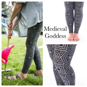 SweetLegs Leggings Plus